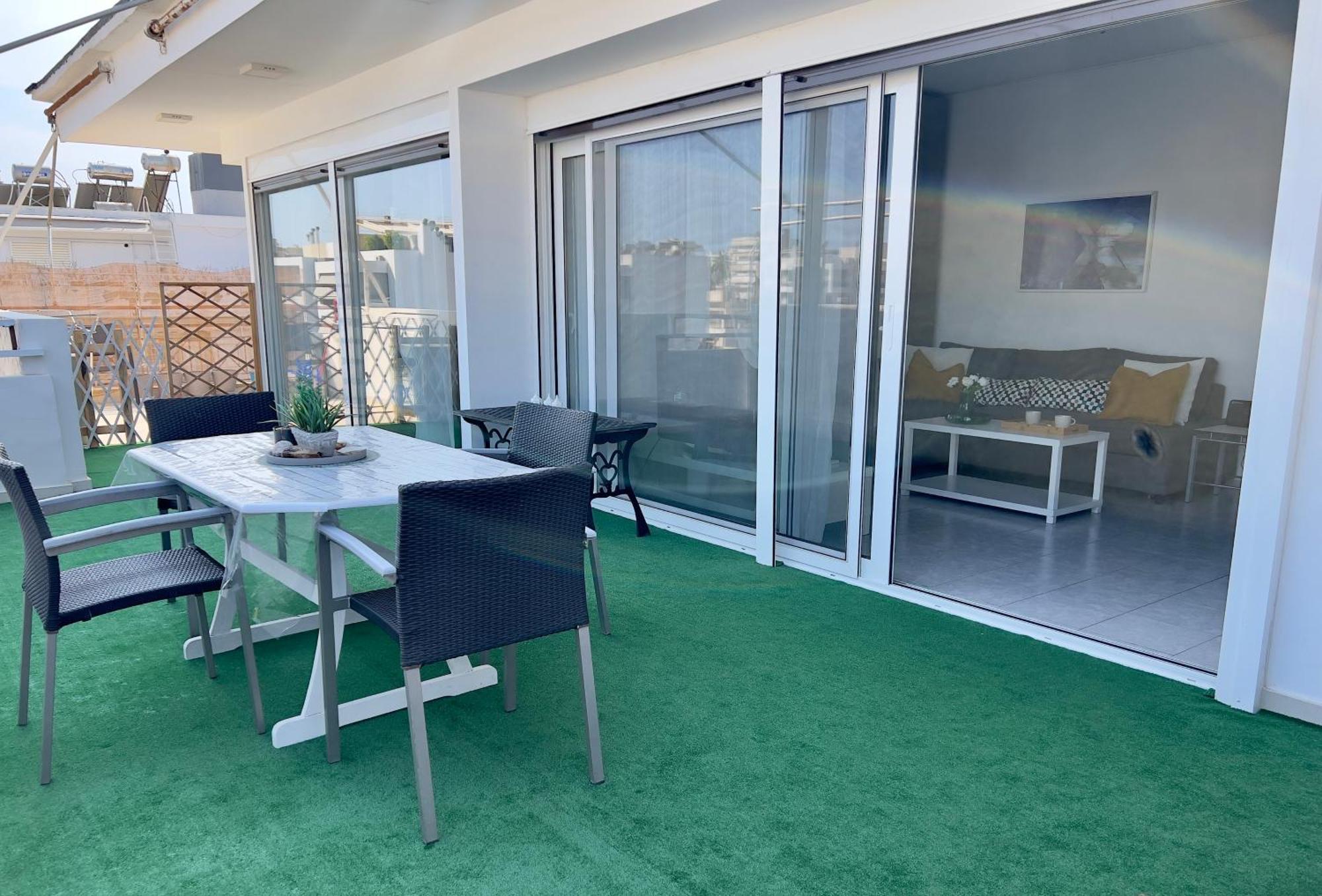 Apartment Terrace Garden Close To Sea